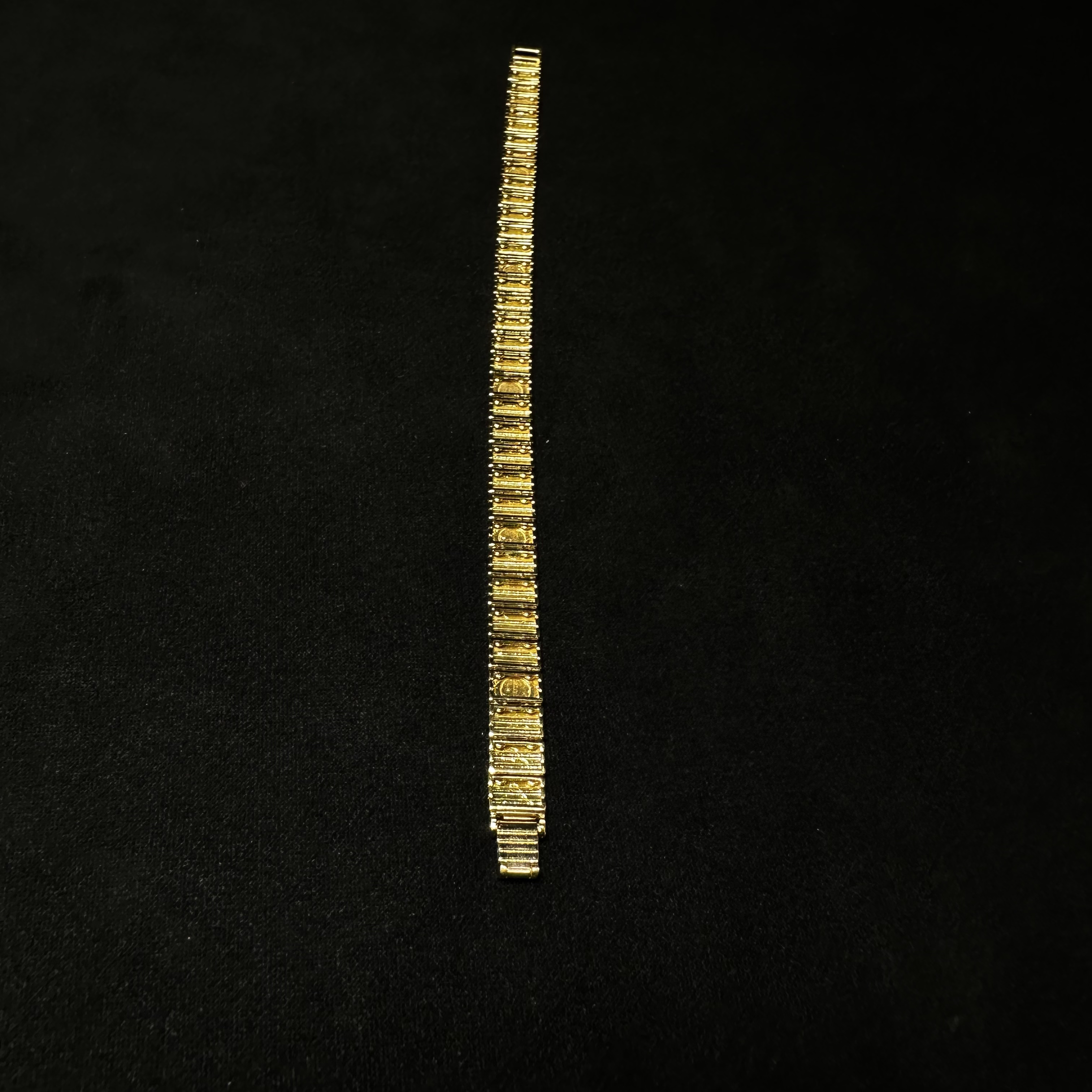 دستبند کارتیر لاو آن لیمیتد