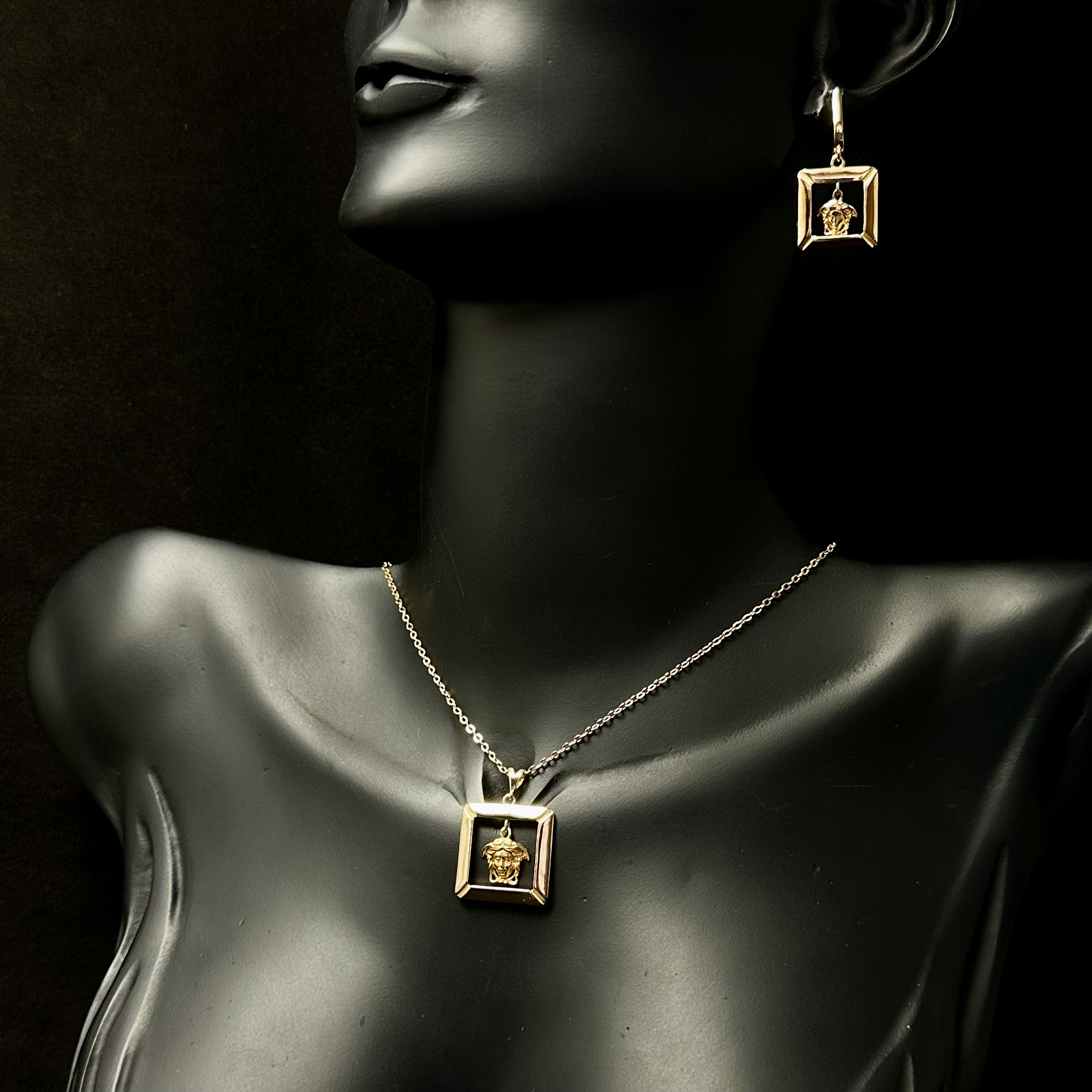 نیم ست ورساچه