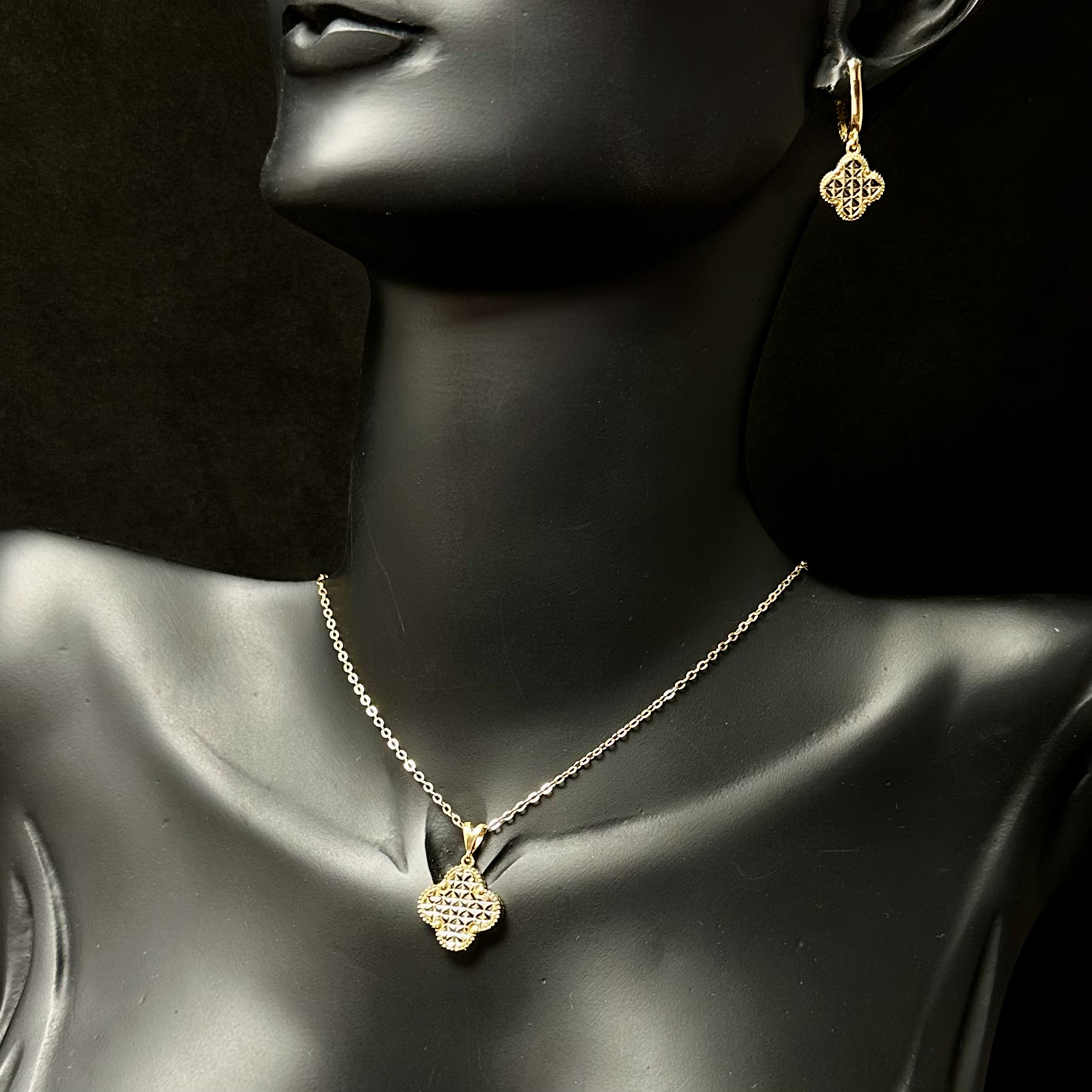 نیم ست ون کلیف با تراش شطرنجی